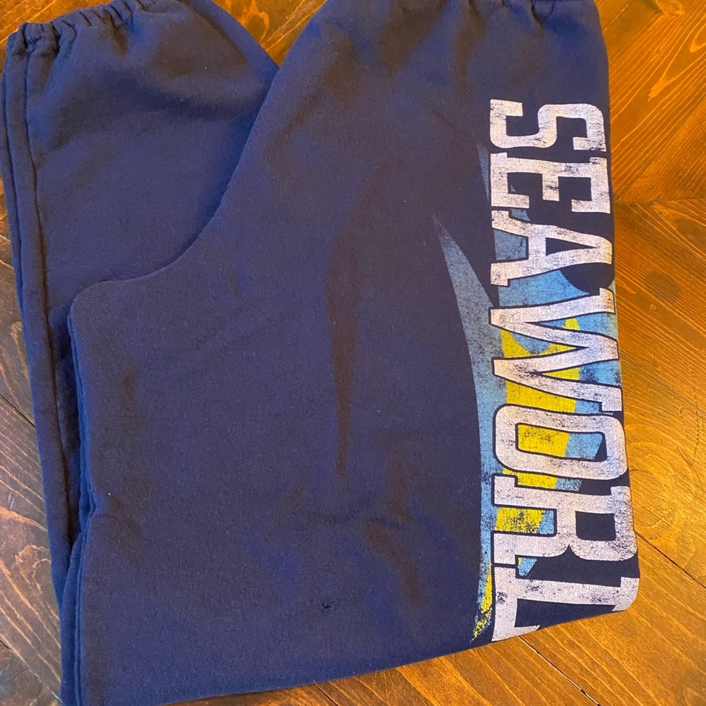 Navy Sweatpants with SEA WORLD Graphic